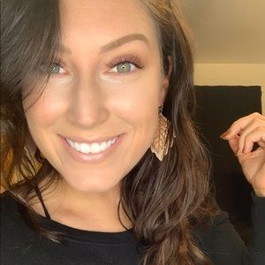 Meet your Posher, Erin